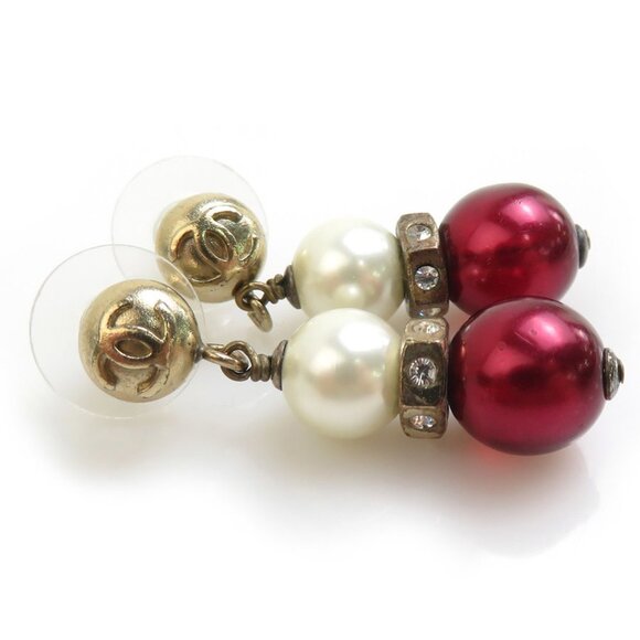 CHANEL White Pearl Logo Earrings - Picture 2 of 5